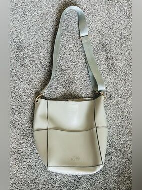 Minimalist Women's Leather Shoulder Bag in Light Sage